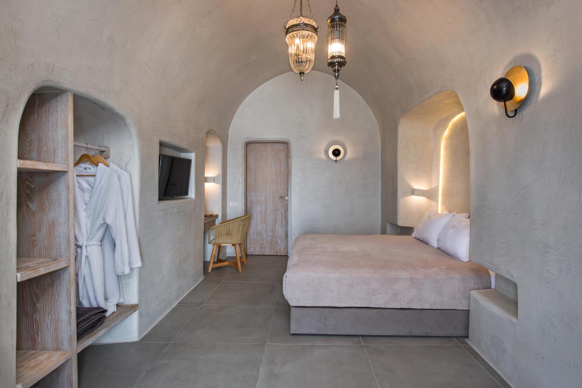 Athina Luxury Suites Fira  Room photo